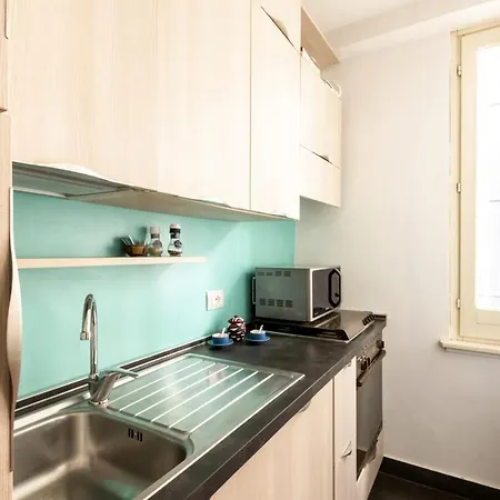 Charming Spanish Steps Apartament Rzym